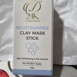 Nicotinamide Clay Mask Stick - White